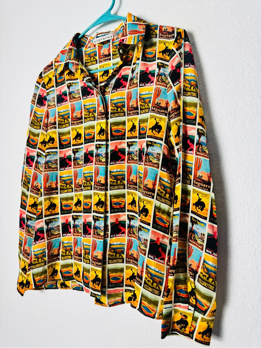 Alice + Olivia Willa Western Postcard Printed Blouse - Picture 4 of 12